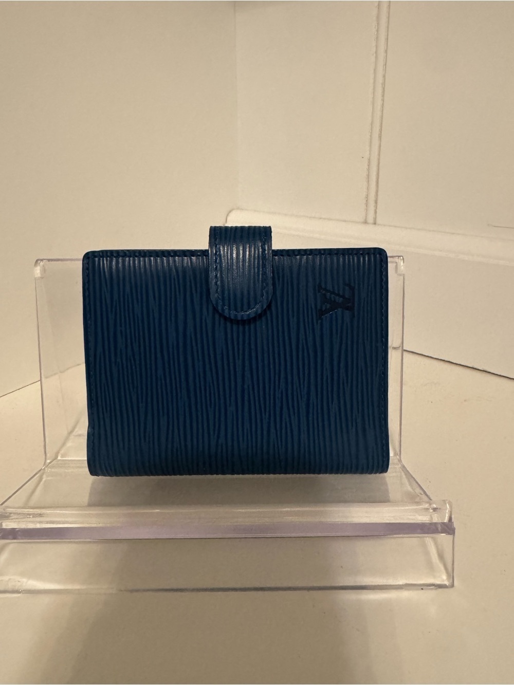 Louis Vuitton Blue Epi Leather Snap Card Wallet